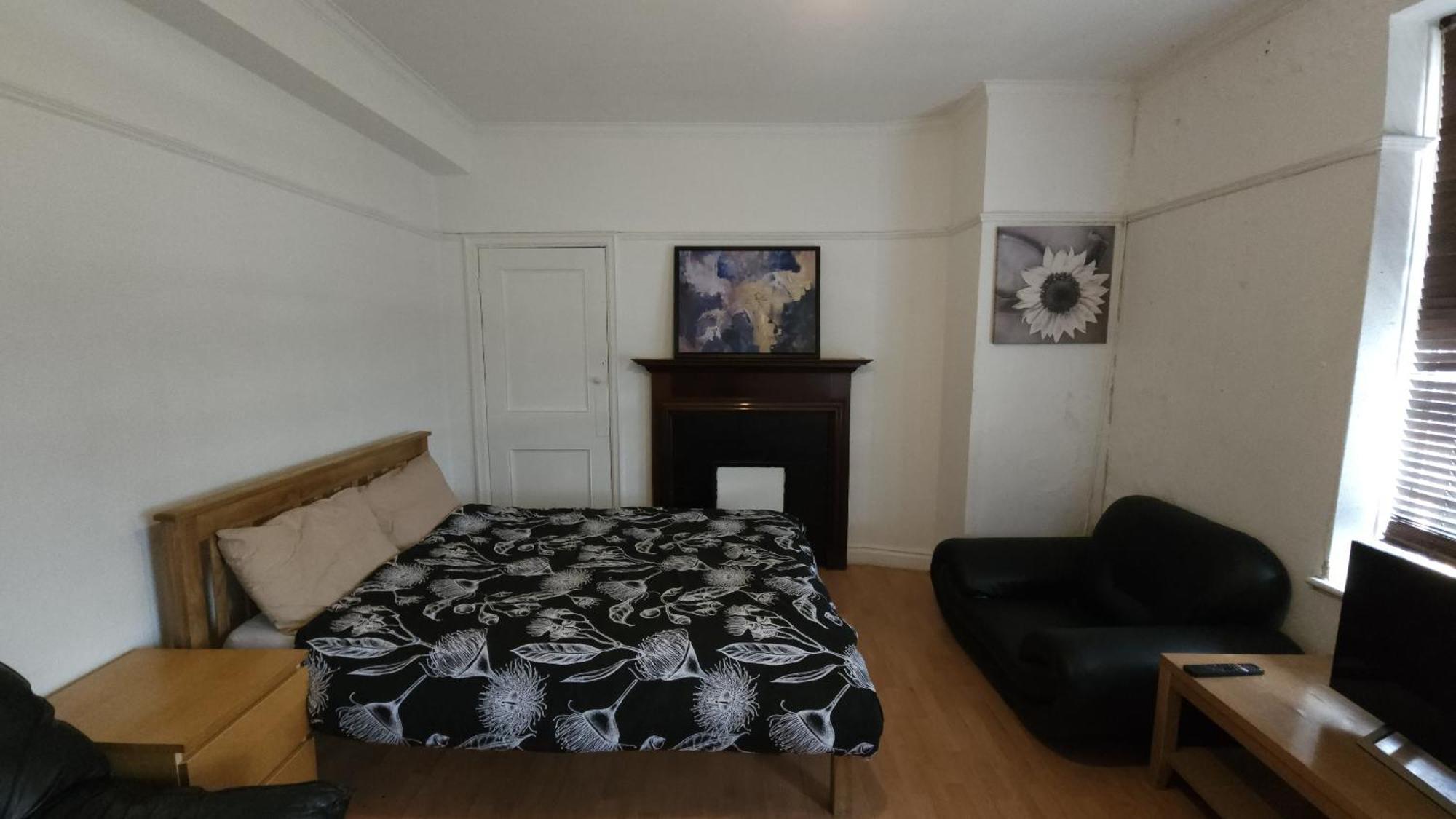 London Edgware Station Apartment Exteriör bild