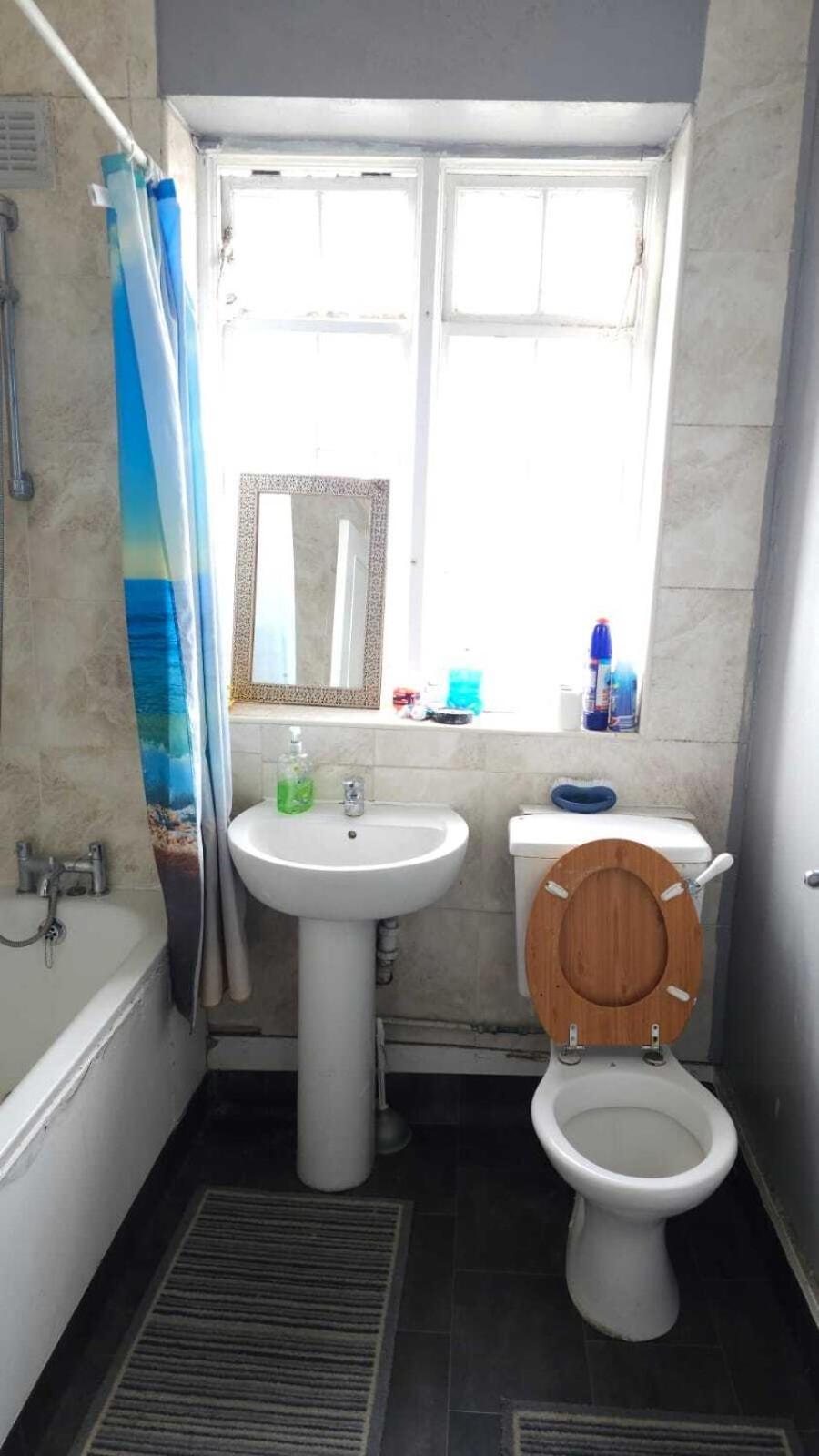 London Edgware Station Apartment Rum bild